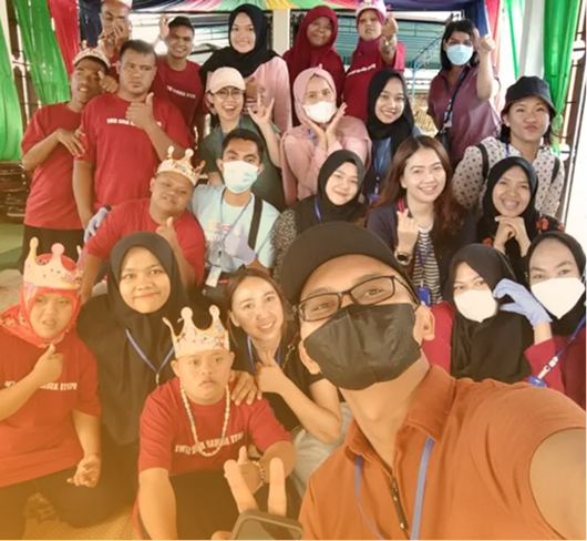 Image gallery marquee