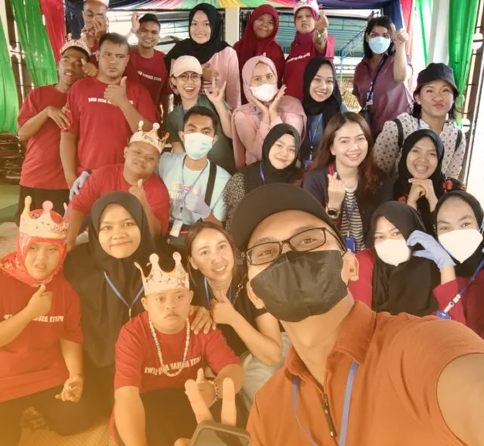 Image gallery marquee