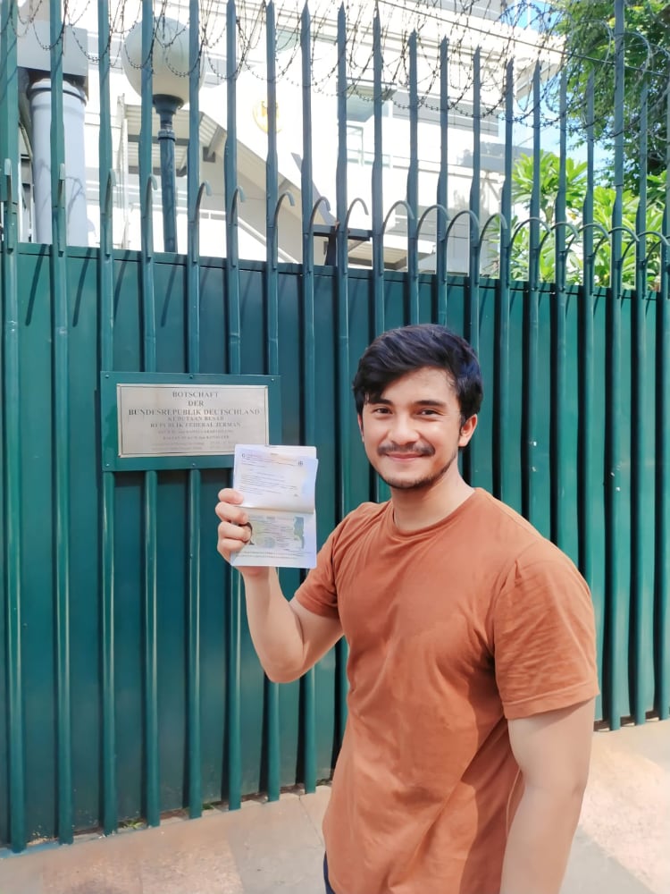 Image gallery marquee