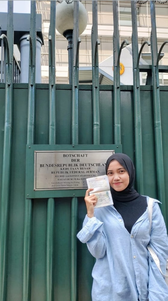 Image gallery marquee