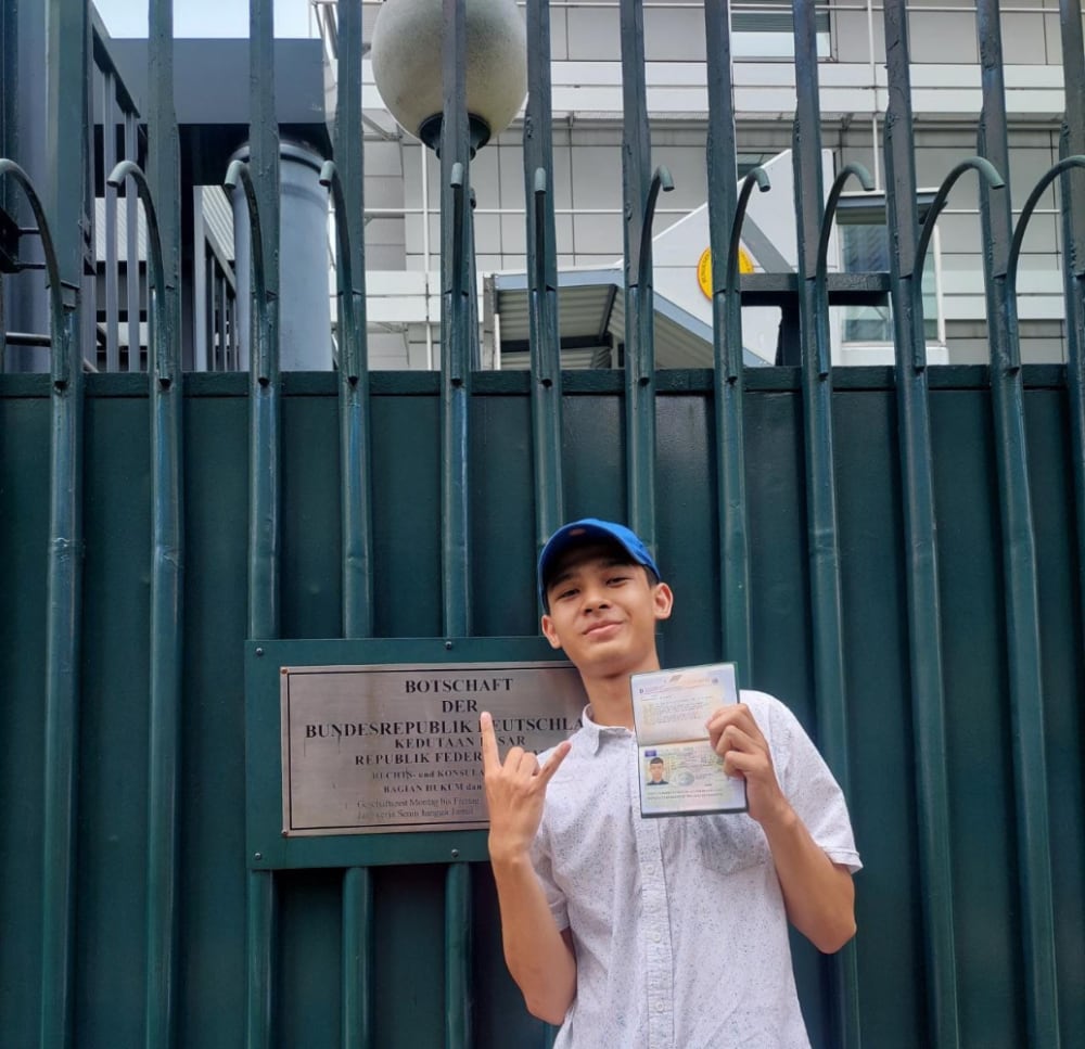 Image gallery marquee