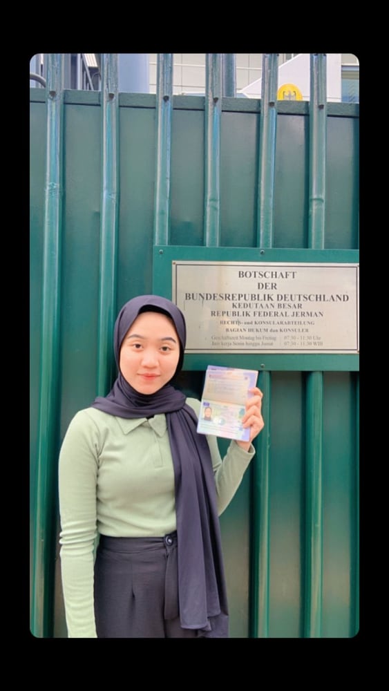 Image gallery marquee